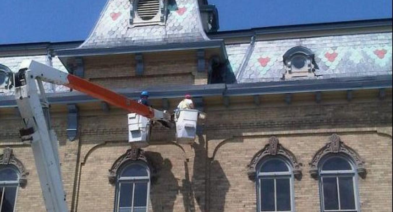 bucket truck service